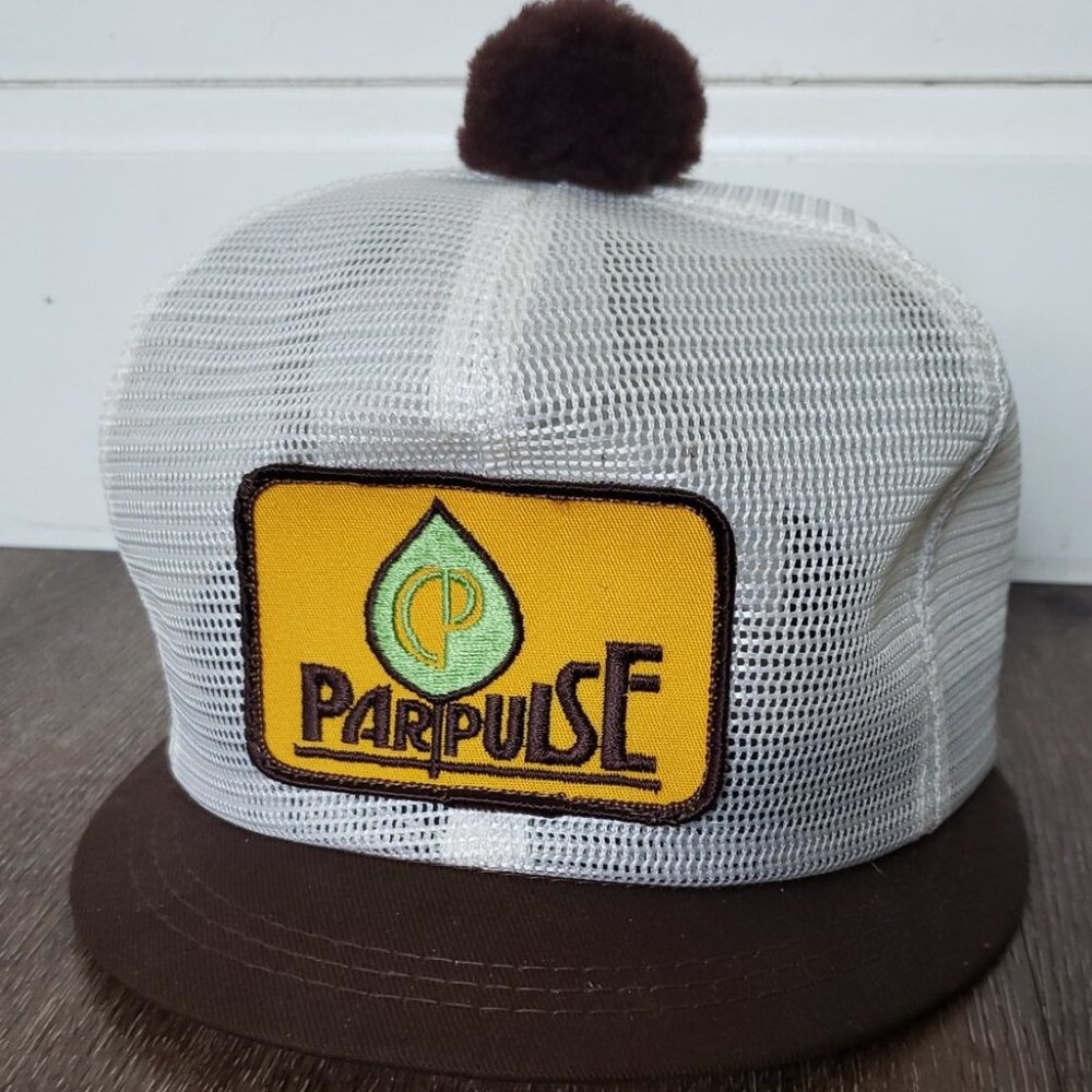 VINTAGE Retro 80s Brown Embroidered Patch Snap Back Trucker Hat Mesh Cap OS